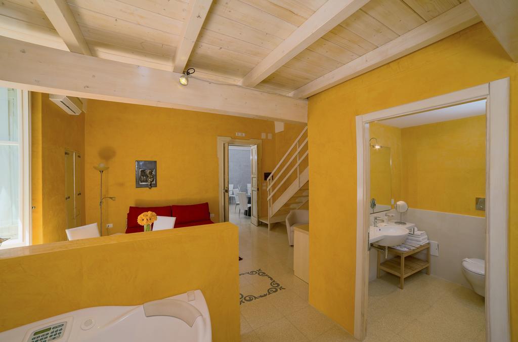 Relais Carlo V - Palazzo Storico 2* Gallipoli