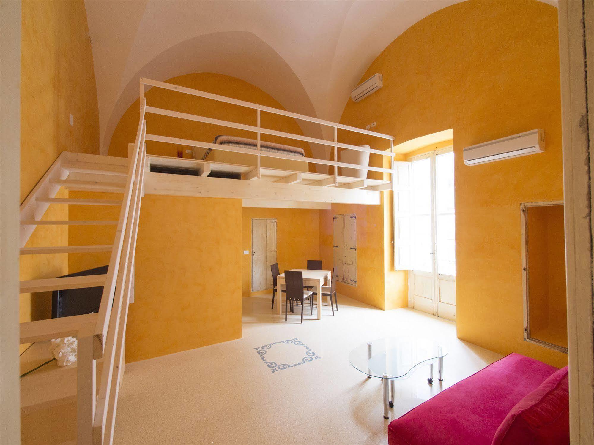 Relais Carlo V - Palazzo Storico 2* Gallipoli