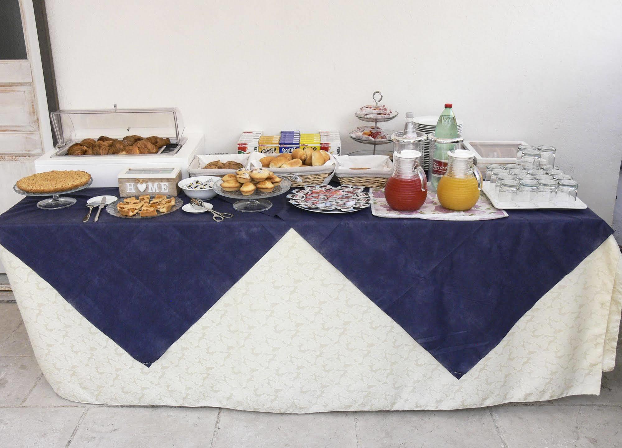 Frühstückspension Relais Carlo V - Palazzo Storico Gallipoli