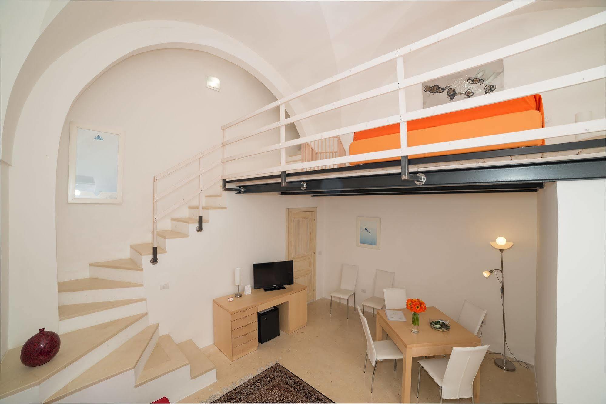 Relais Carlo V - Palazzo Storico Gallipoli