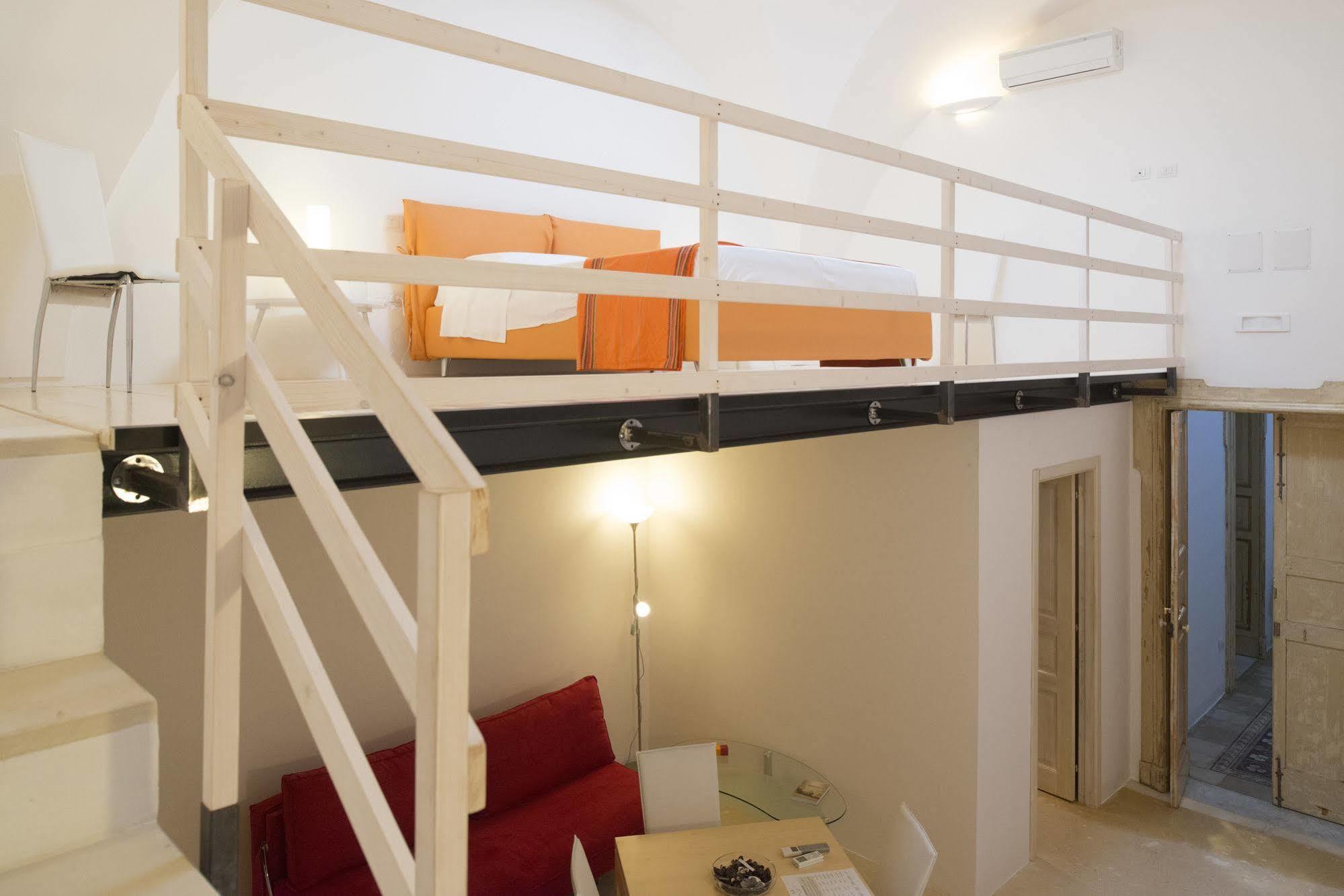 Relais Carlo V - Palazzo Storico Frühstückspension